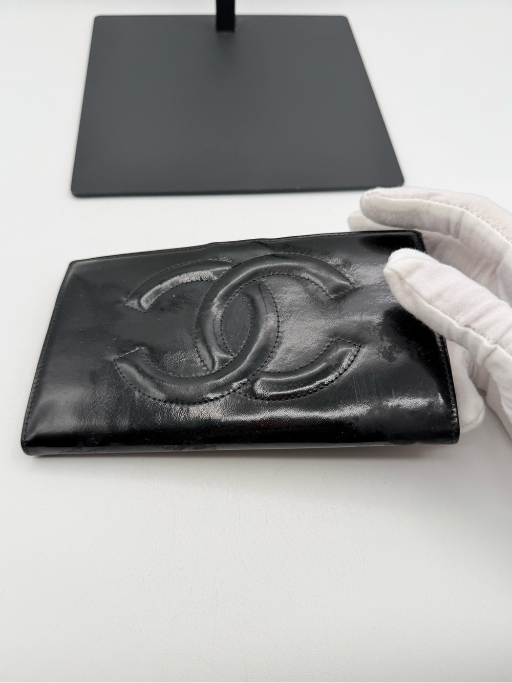 Chanel Large CC interlocking Wallet - Picture 5 of 16